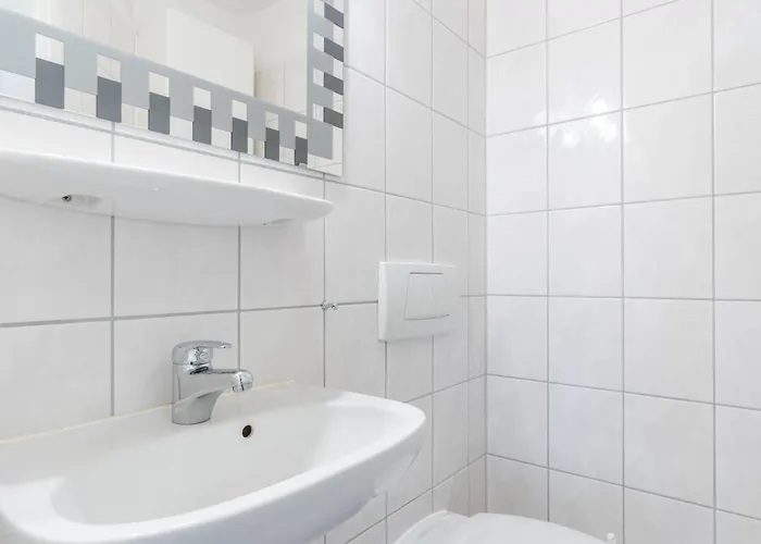 726, Seepark アパート *